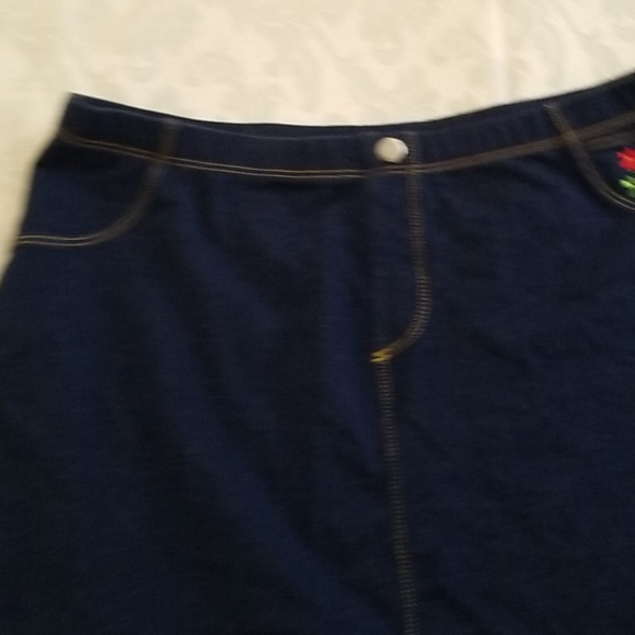 Esprit Cover Up - Picture 2 of 5